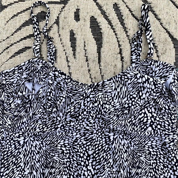 SOLD! Island Escape Swimwear Black & White Animal Print Ruffle Tankini Top - Picture 6 of 15